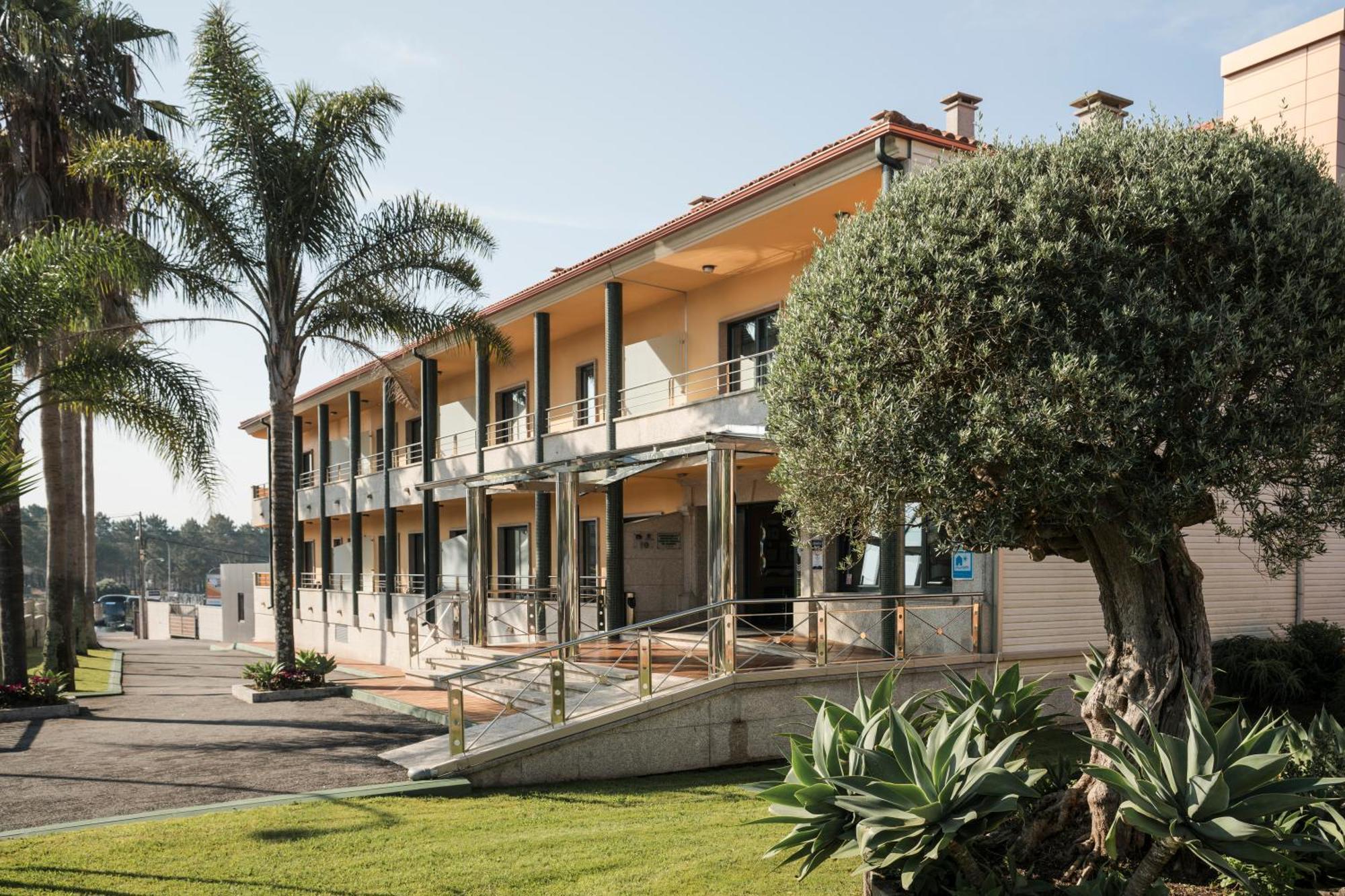 Apartamentos Atlantico Resort Montalvo Exterior photo